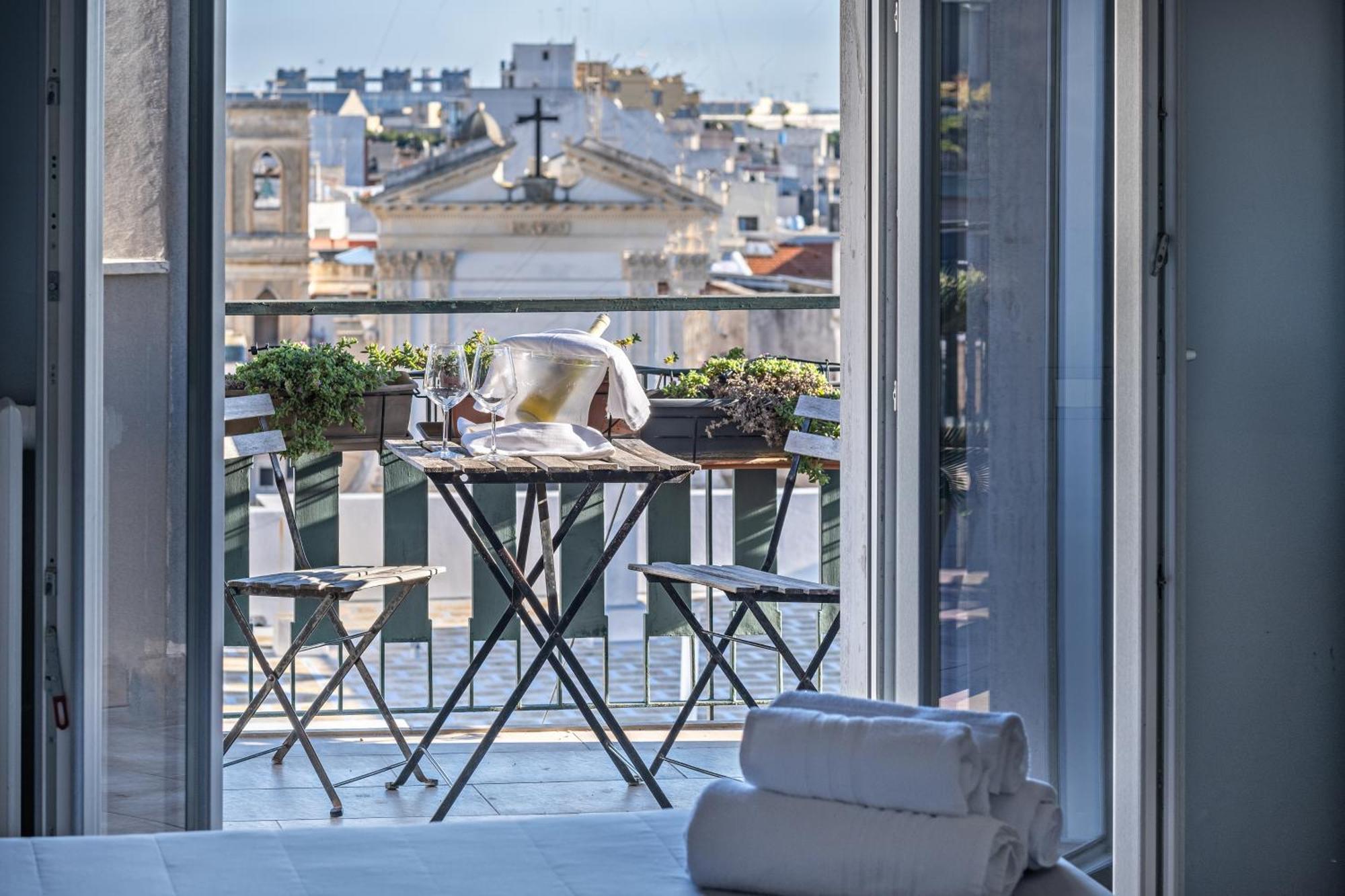 Penthouse Station Luxury Apts Le Dimore Brindisi Esterno foto